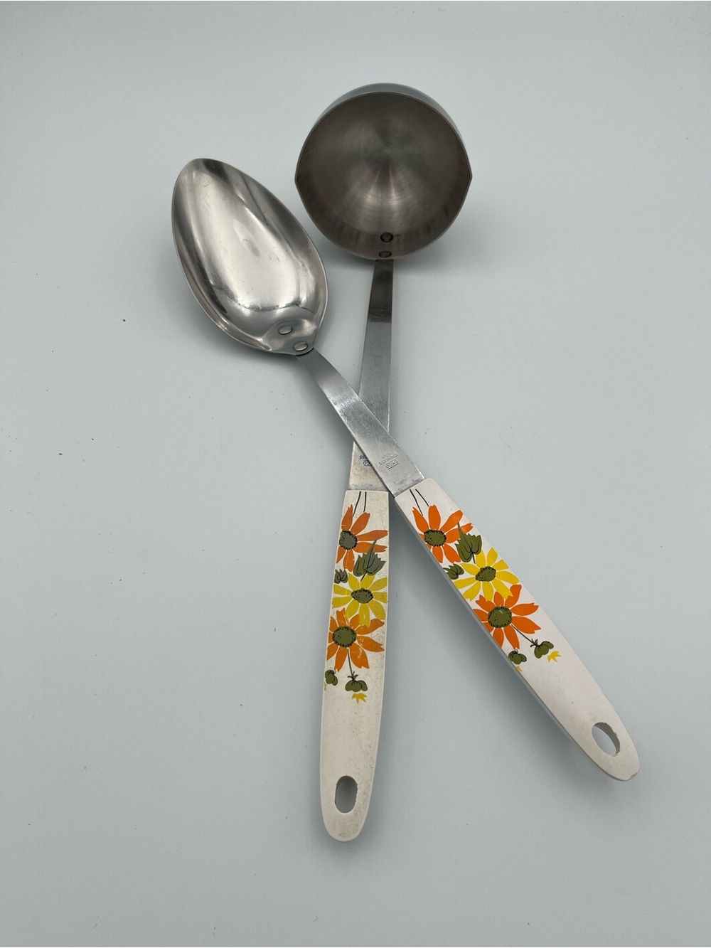 Vintage 70’s EKCO Country Garden Daisy Ladle & Serving Spoon Utensils Set Of 2